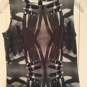 Akris Punto Black and Gray Sleeveless Top